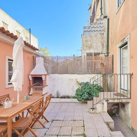Amazing Terrace And Riverview In Historical Lisboa Exteriér fotografie