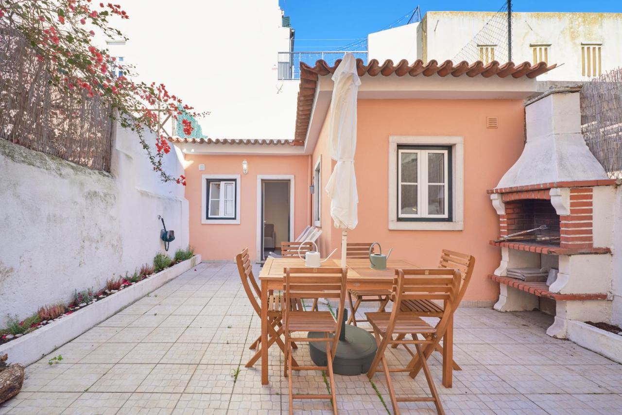 Amazing Terrace And Riverview In Historical Lisboa Exteriér fotografie
