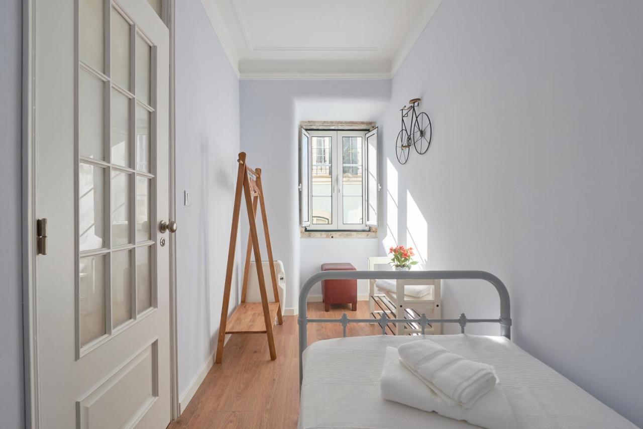 Amazing Terrace And Riverview In Historical Lisboa Exteriér fotografie