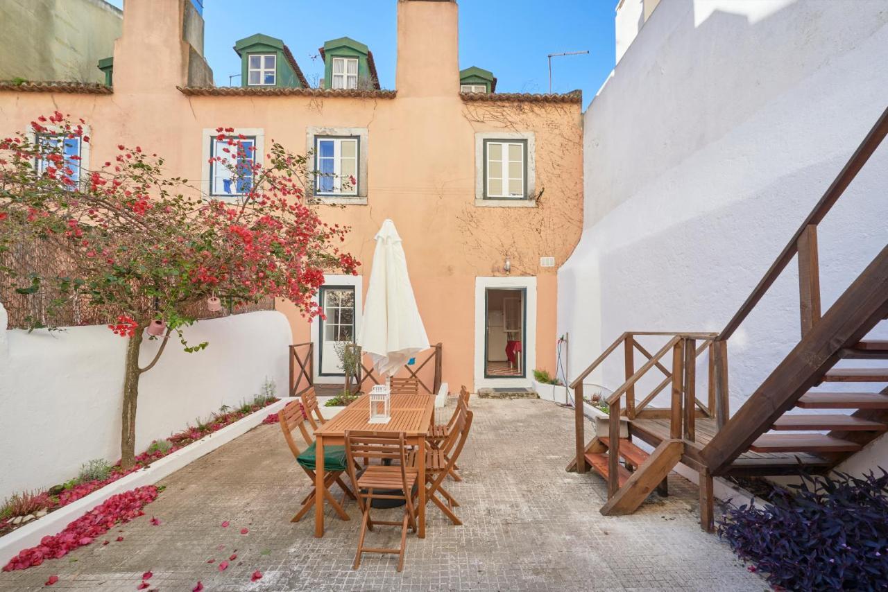 Amazing Terrace And Riverview In Historical Lisboa Exteriér fotografie